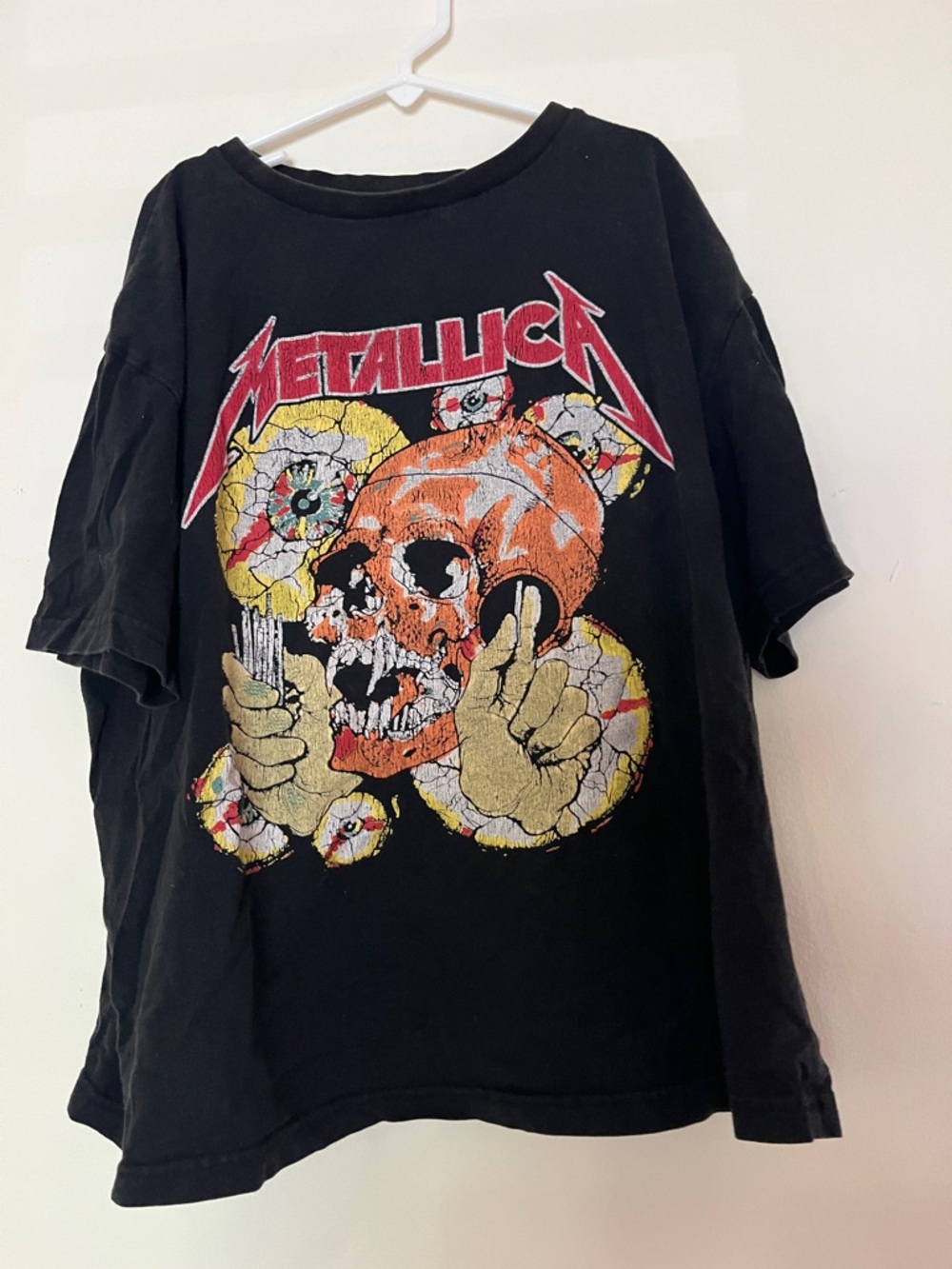 Metallica Black Graphic Band Tee with Skull Design